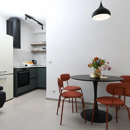 Cloud Apartment